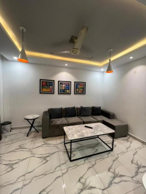 Travellers Heaven 2BR APT Living Room Gulshan Iqbal 13-E